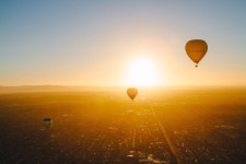 Ballooning Over Melbourne