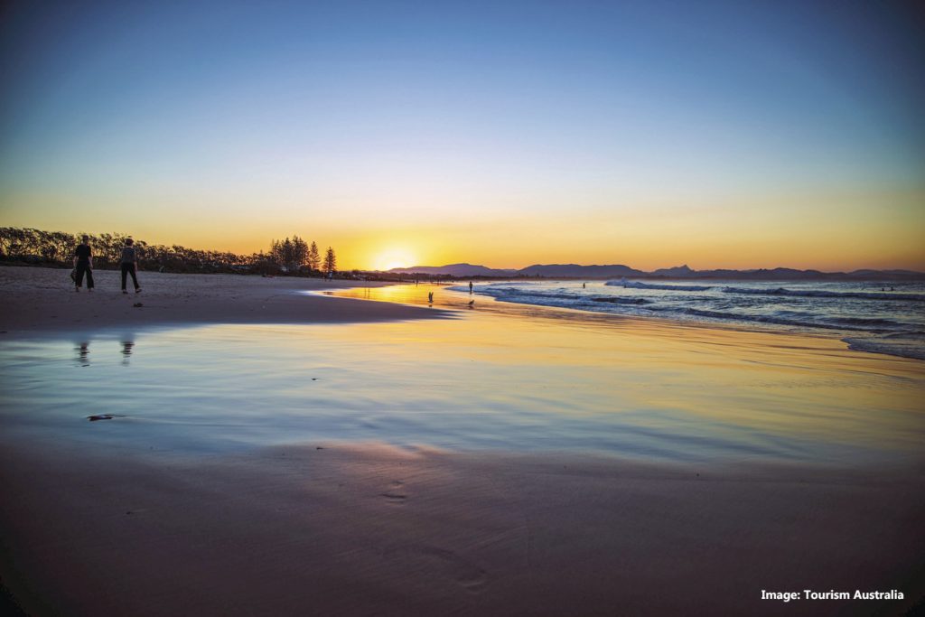 Main Beach, Byron Bay credit Tourism Australia