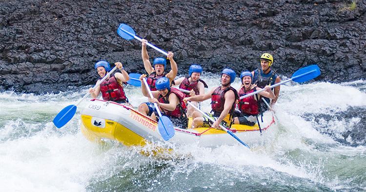 White Water Rafting Tully River things to do in cairns credit Raging Thunder